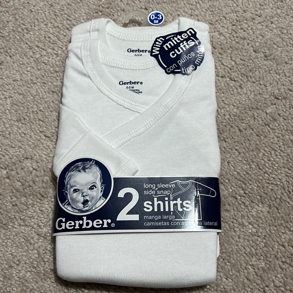Gerber long sleeve shirts 0-3 months with mitten cups